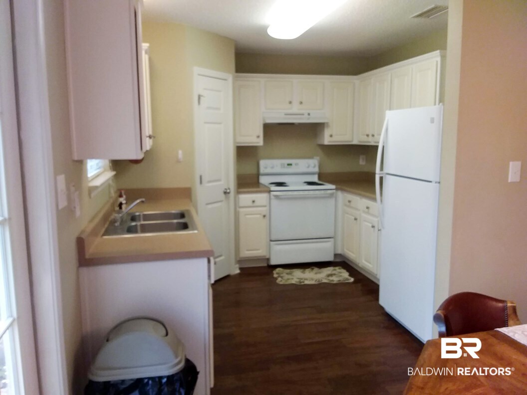 310 Cluster Street Foley, AL 36535 - Photo 10 of 28