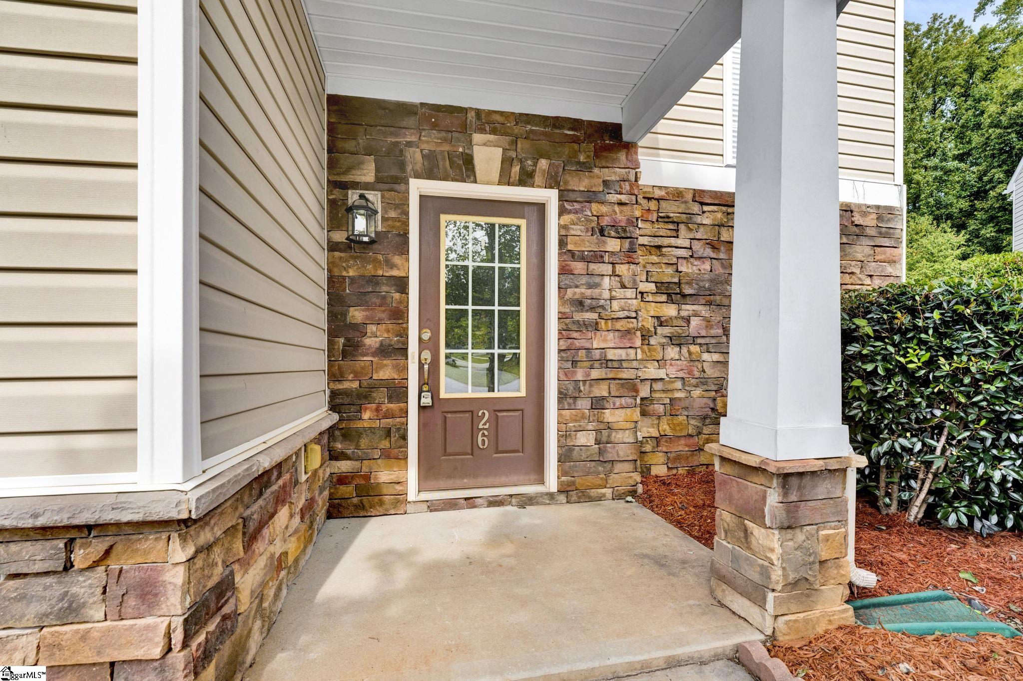 26 Deckers Way Greenville, SC 29607 - Photo 2 of 30