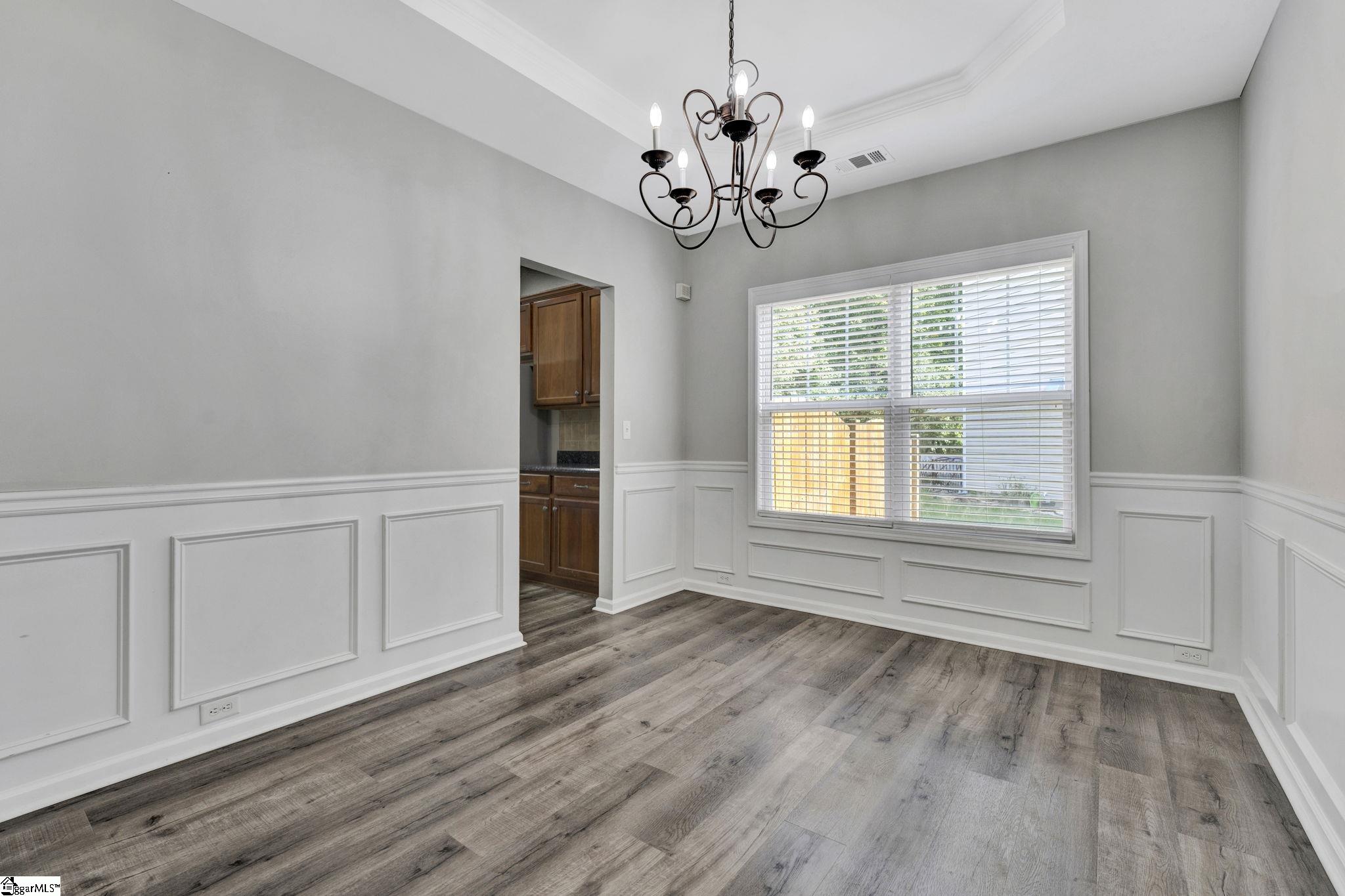 26 Deckers Way Greenville, SC 29607 - Photo 4 of 30