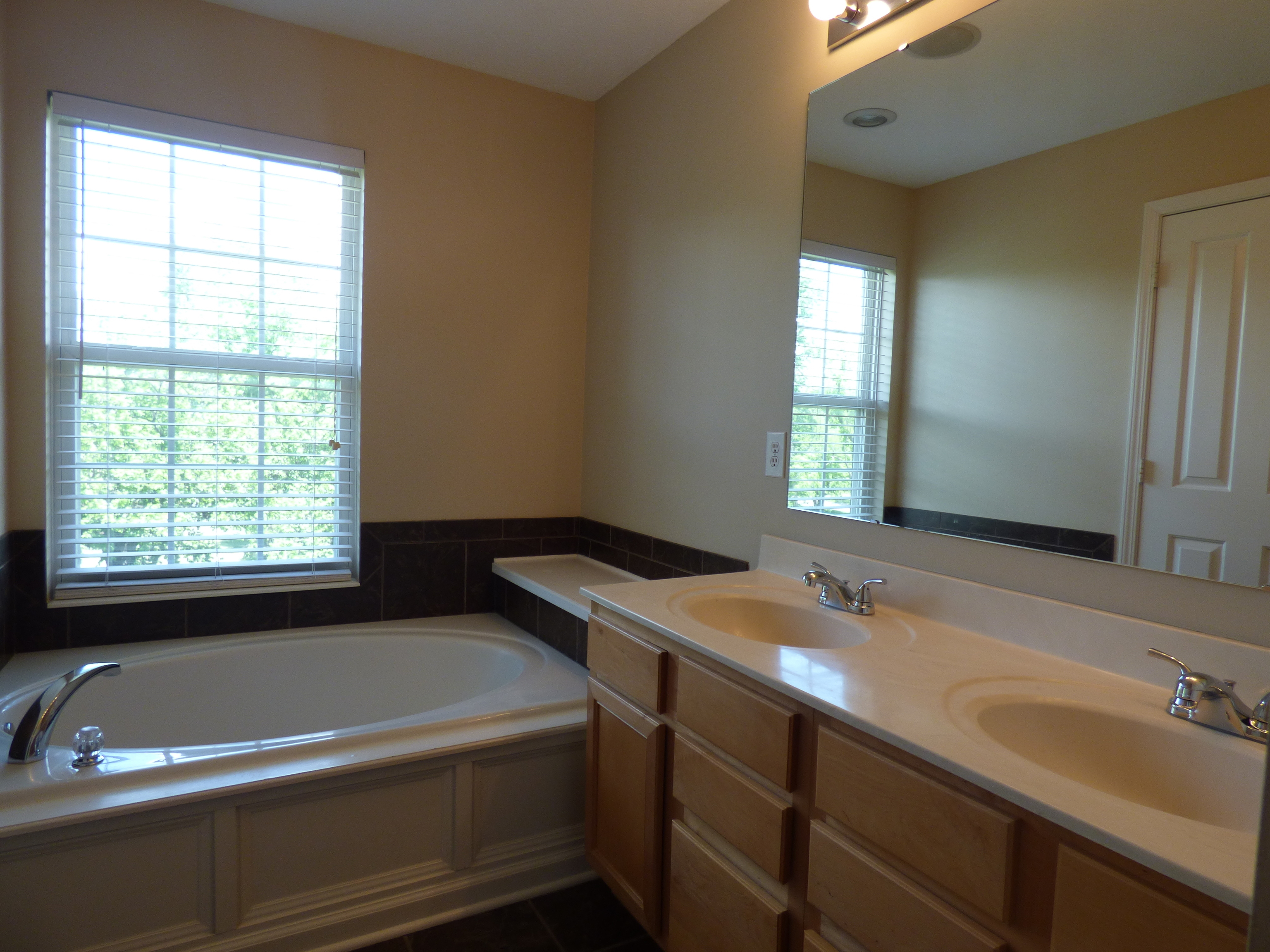 9018 Mercer Drive Fishers, IN 46038 - Photo 17 of 23 Gallery Image 17