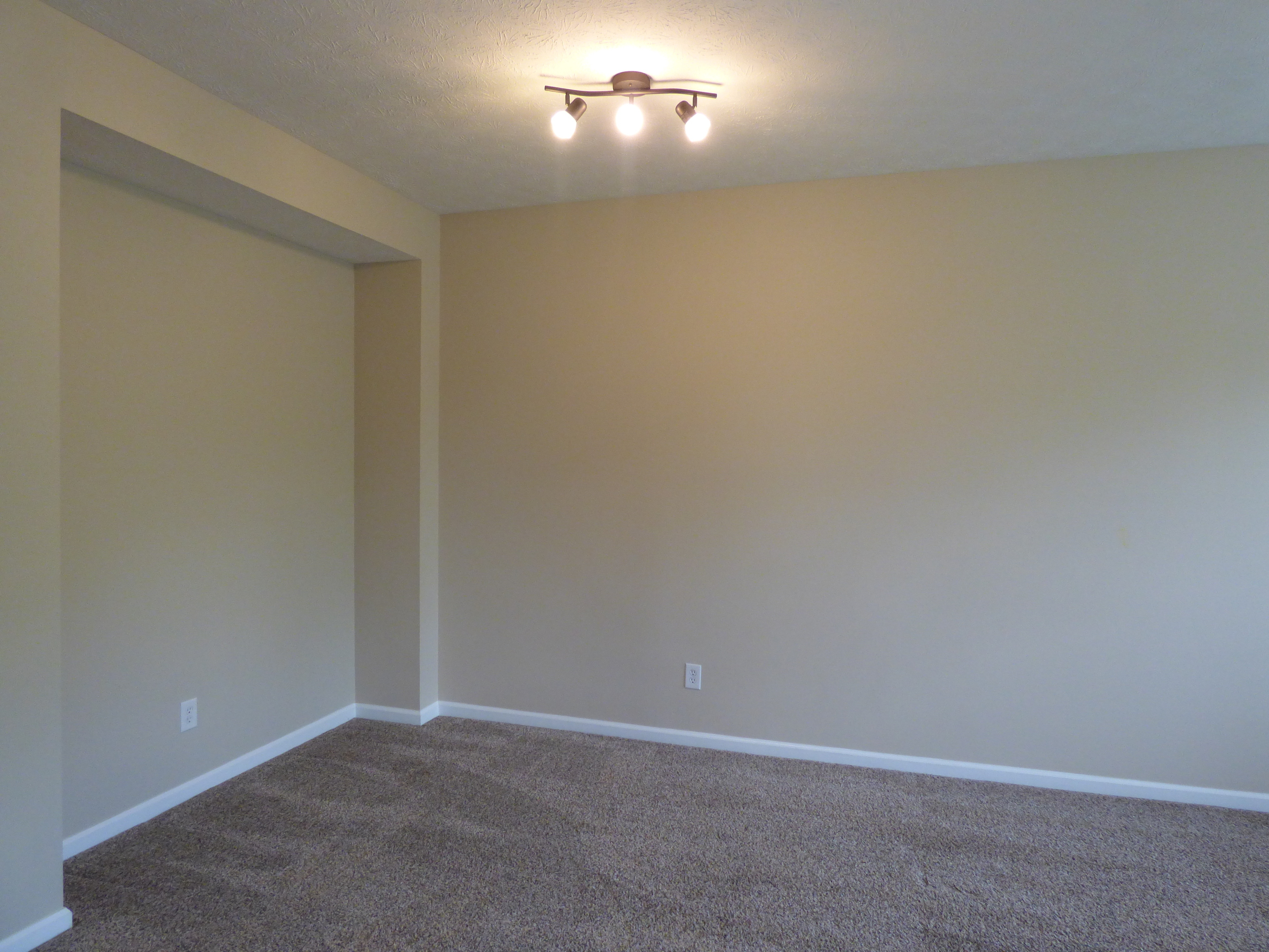 9018 Mercer Drive Fishers, IN 46038 - Photo 6 of 23 Gallery Image 6