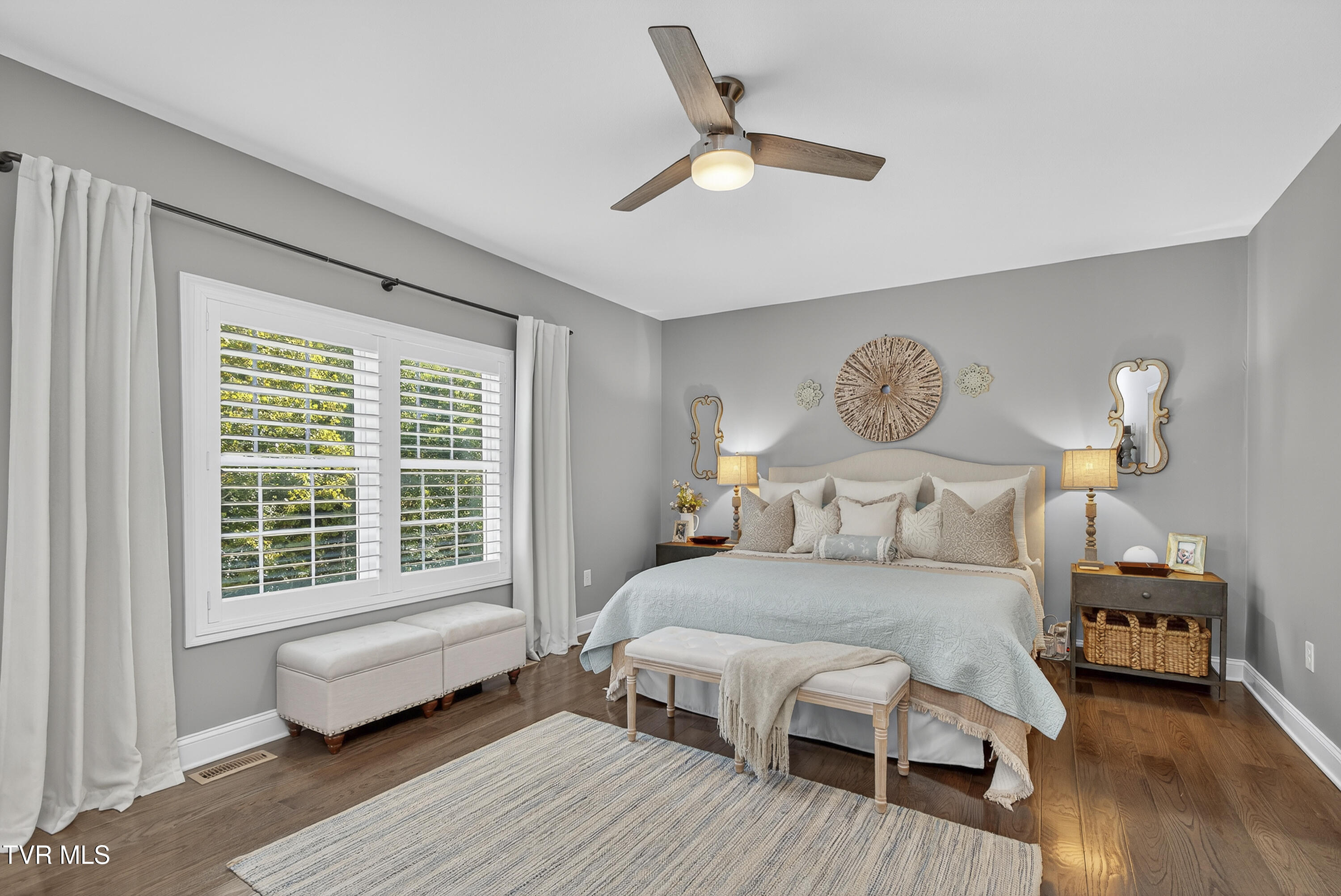 141 Queensgate Bristol, TN 37620 - Photo 21 of 55 141-Queensgate-Bristol-TN Matt-Smith-Rea