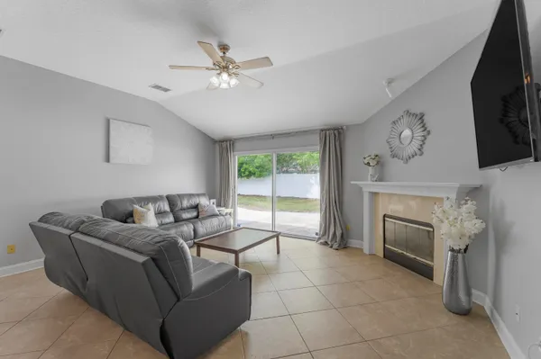 $449,900 | 908 West Doty Branch Lane, St. Johns, FL 32259
