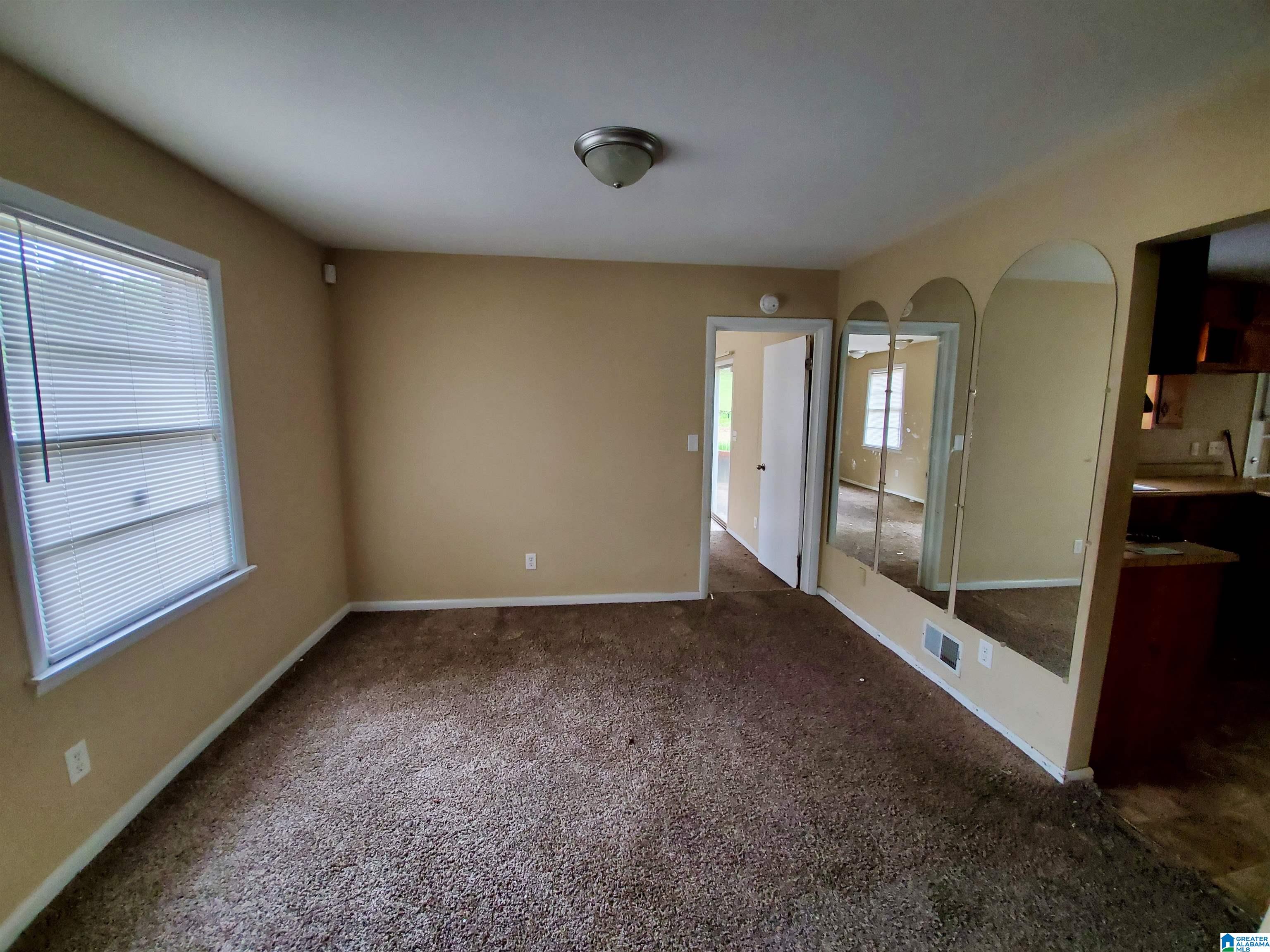 512 19th Terrace Northeast Center Point, AL 35215 - Photo 7 of 27