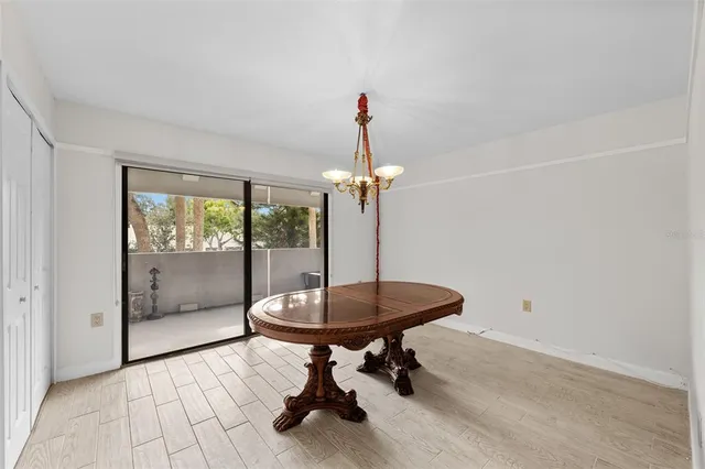 $2,500 | 4141 Bayshore Boulevard, Unit 204, Tampa, FL 33611