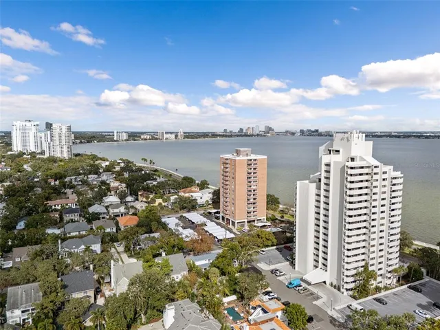 $2,500 | 4141 Bayshore Boulevard, Unit 204, Tampa, FL 33611