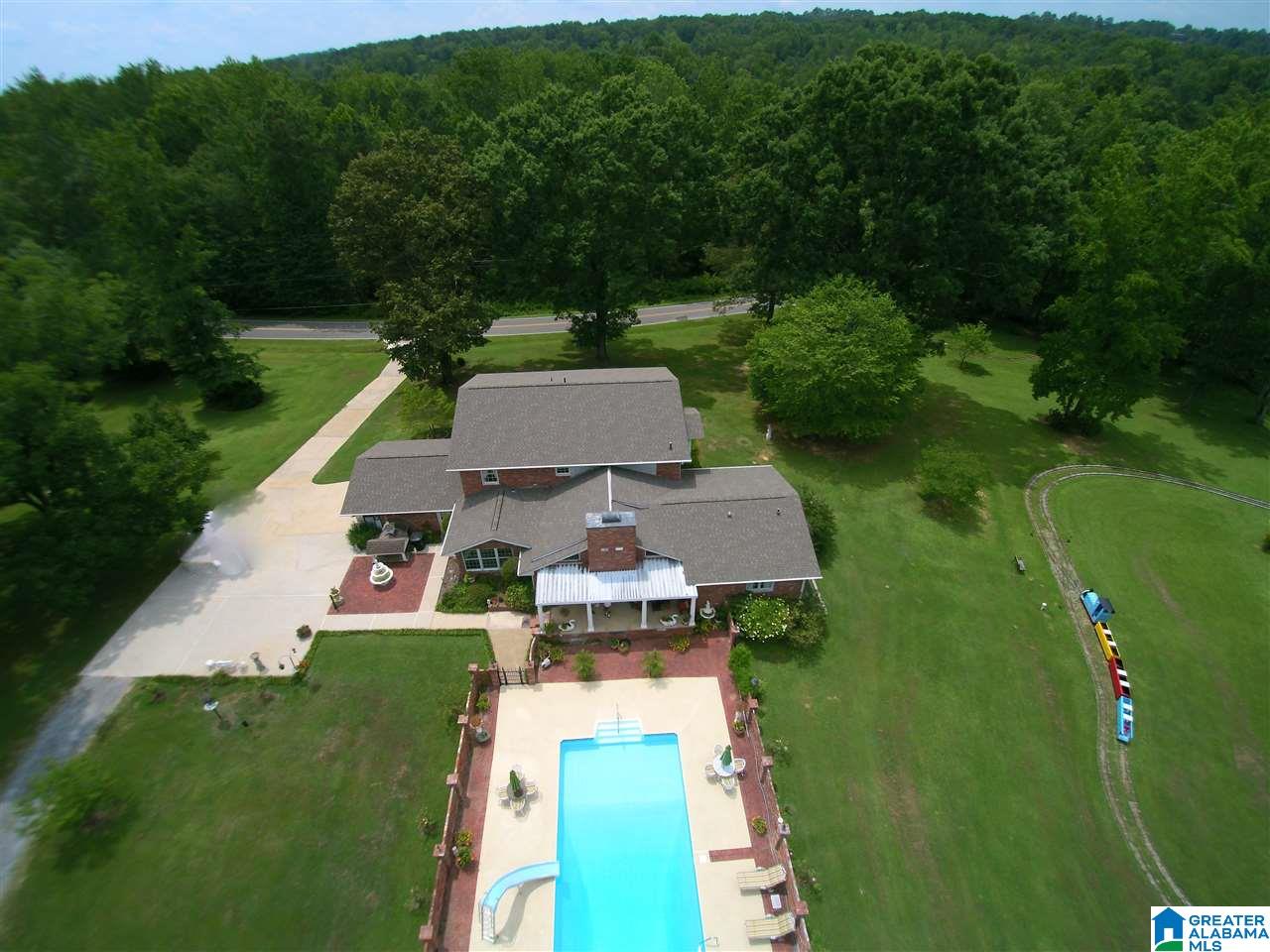 2700 Fairview Road Gadsden, AL 35904 - Photo 3 of 50