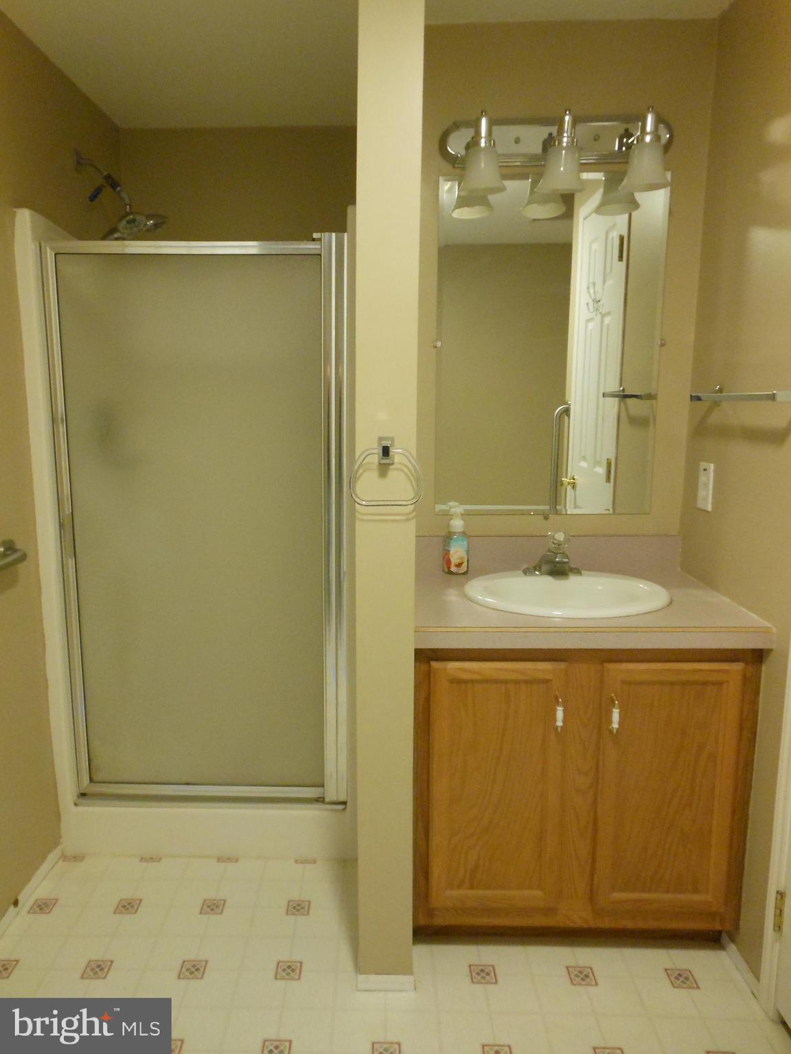 240 Runaway Road Abbottstown, PA 17301 - Photo 16 of 24 Gallery Image 16