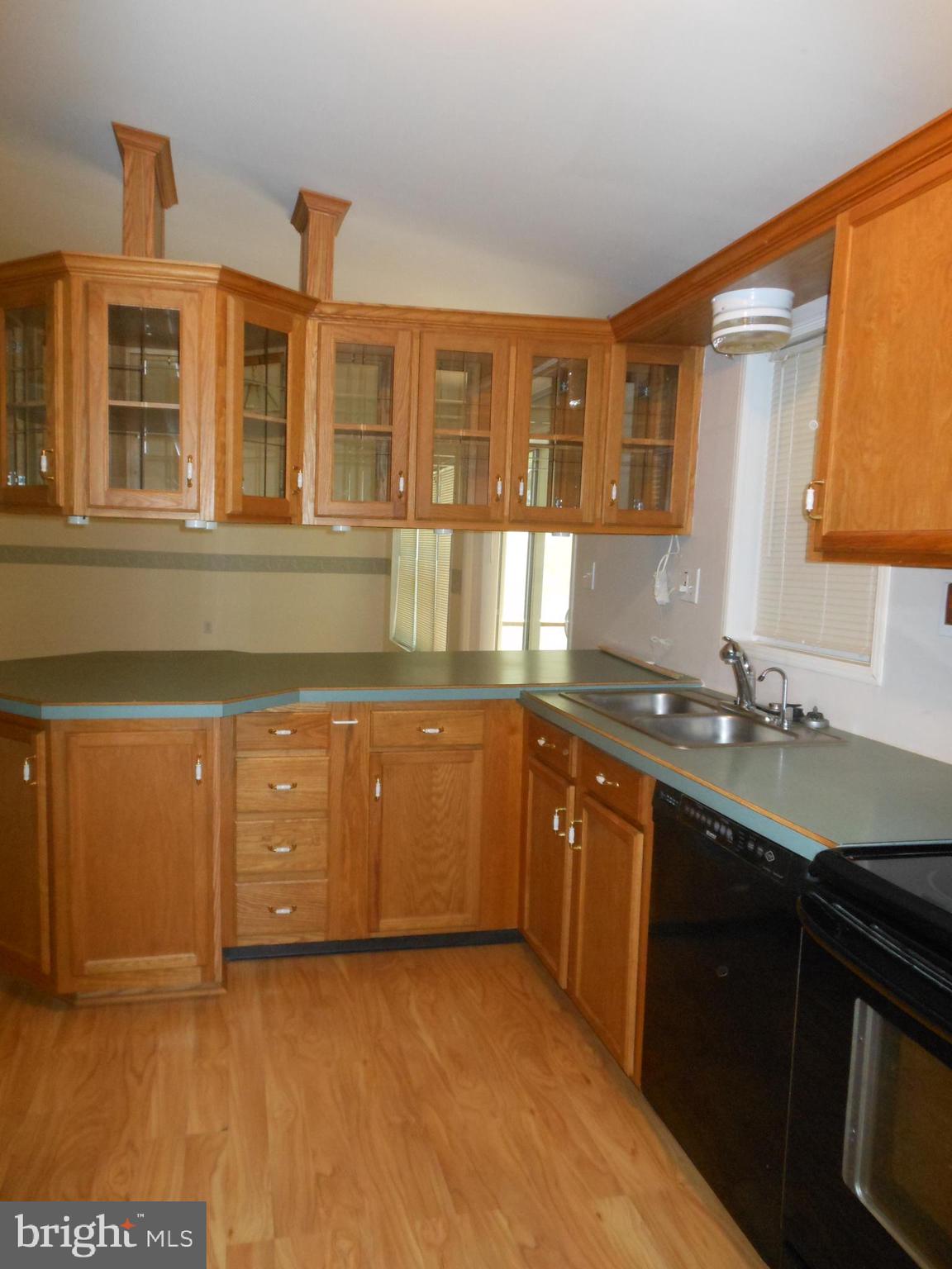 240 Runaway Road Abbottstown, PA 17301 - Photo 4 of 24 Gallery Image 4