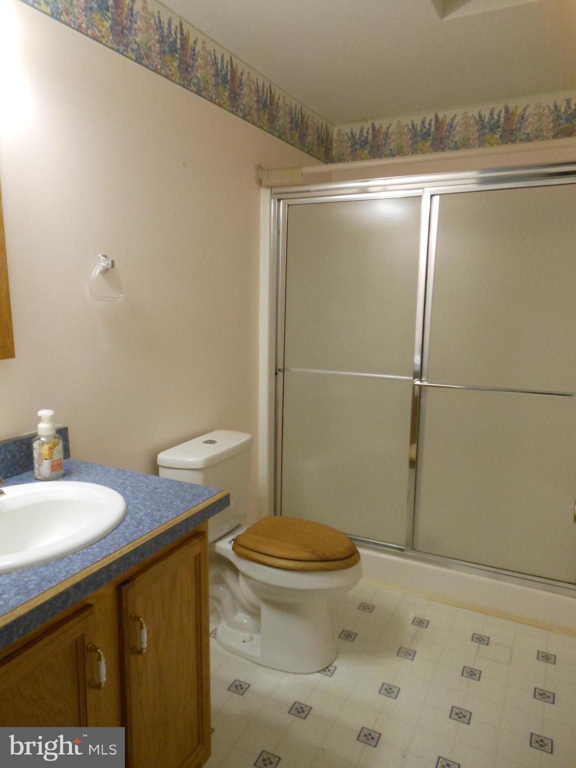240 Runaway Road Abbottstown, PA 17301 - Photo 7 of 24 Gallery Image 7