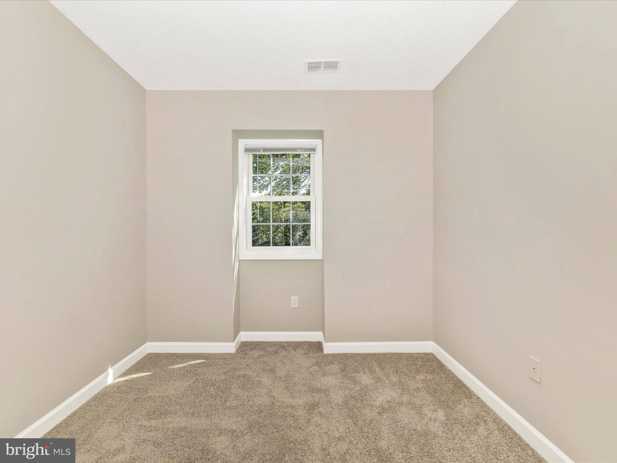 17422 Hughes Road Poolesville, MD 20837 - Photo 30 of 48 Bedroom 2