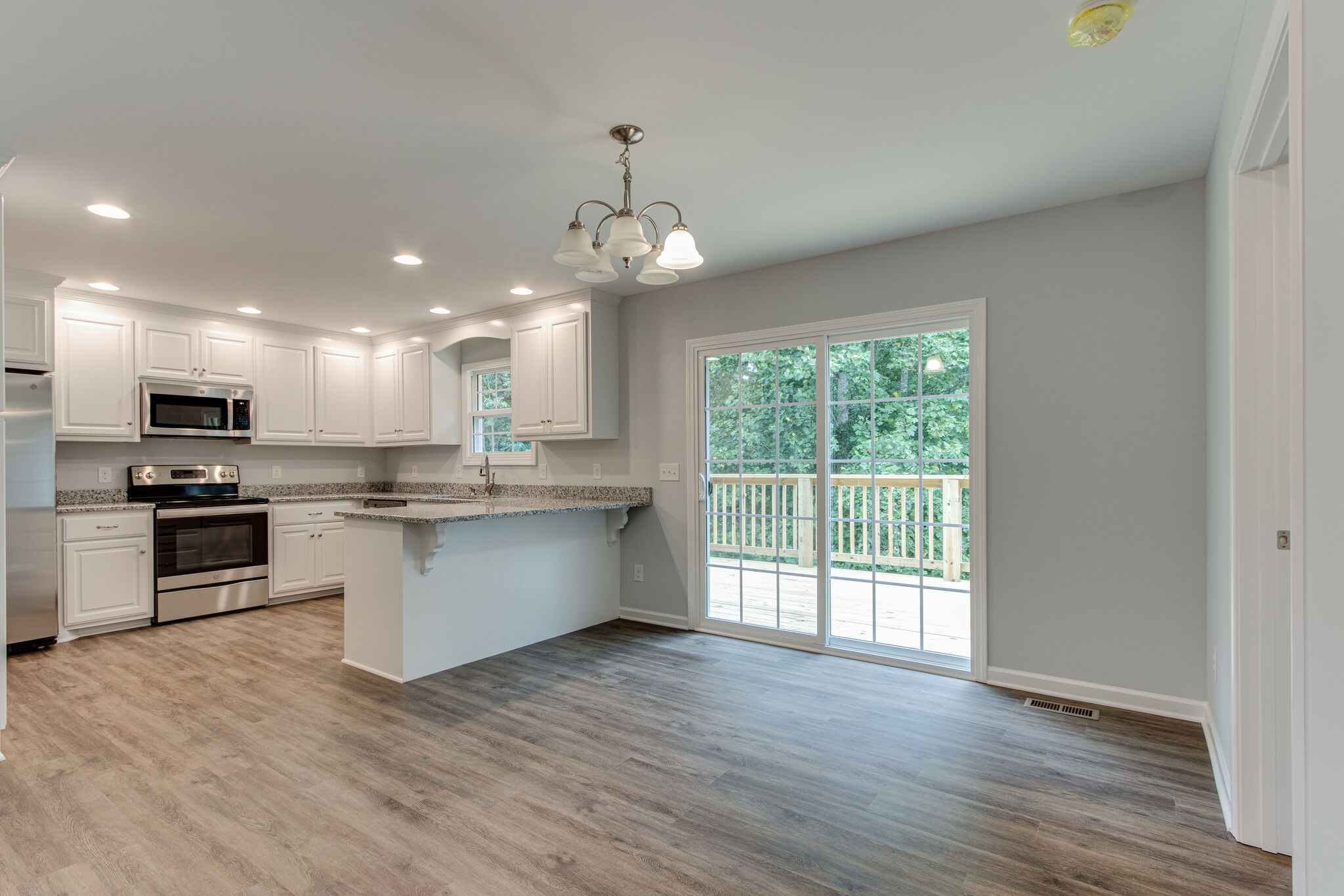 1097 Lyndell Bell Road Manchester, TN 37355 - Photo 14 of 37 Gallery Image 14