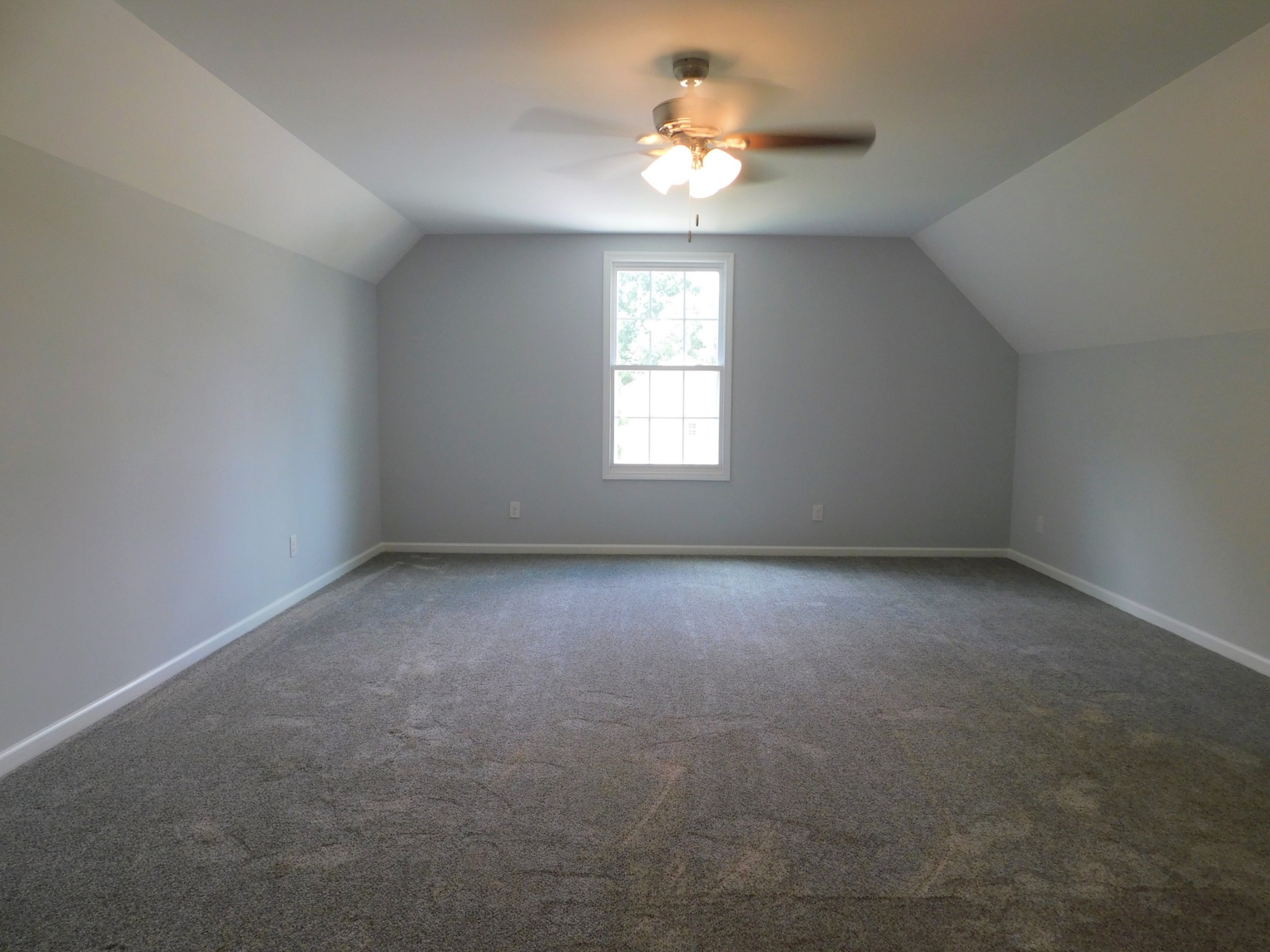 1097 Lyndell Bell Road Manchester, TN 37355 - Photo 30 of 37 Gallery Image 30
