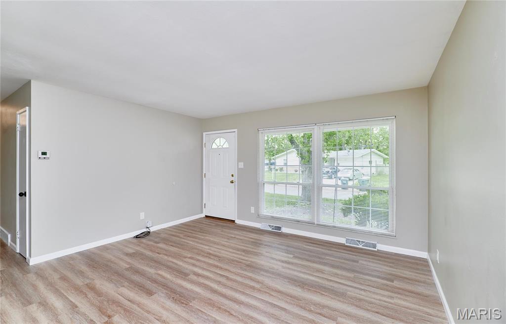 485 Electra Drive Arnold, MO 63010 - Photo 3 of 29