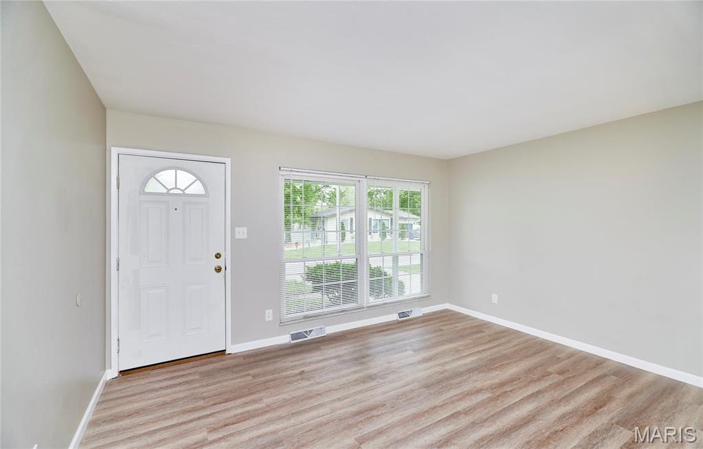 485 Electra Drive Arnold, MO 63010 - Photo 7 of 29