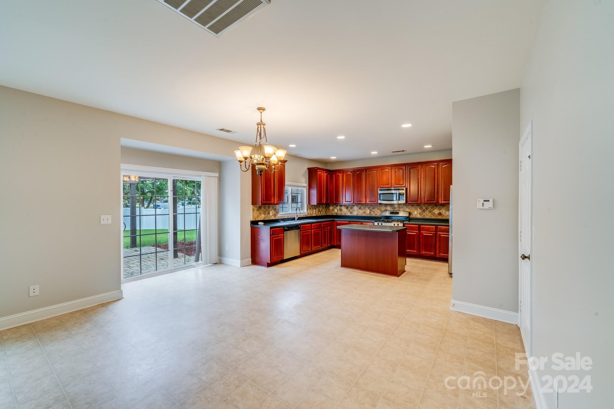 115 Colville Road Mooresville, NC 28117 - Photo 20 of 39 Gallery Image 20