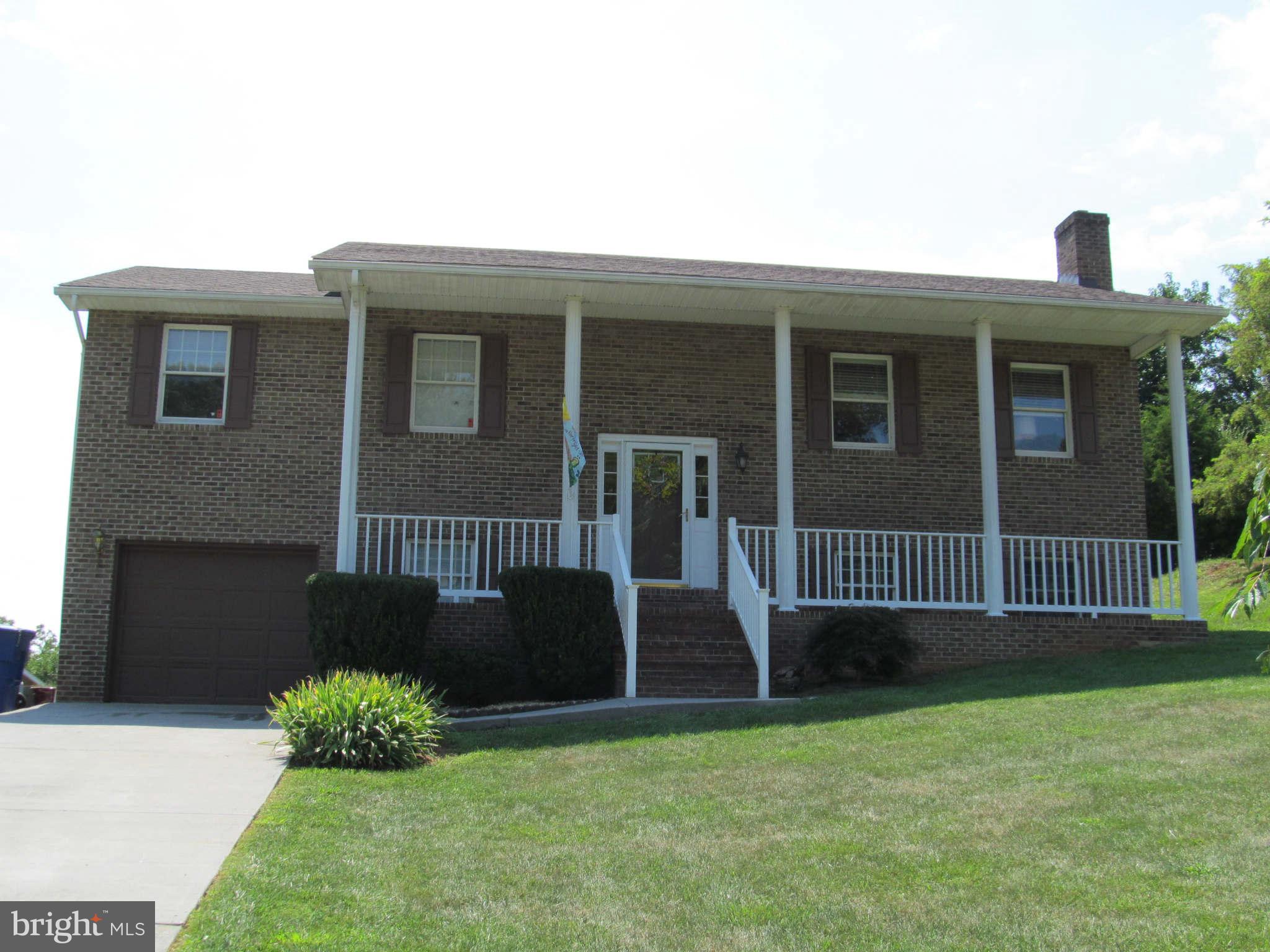 322 Henrico Road Front Royal, VA 22630 - Photo 1 of 20 Exterior (Front)