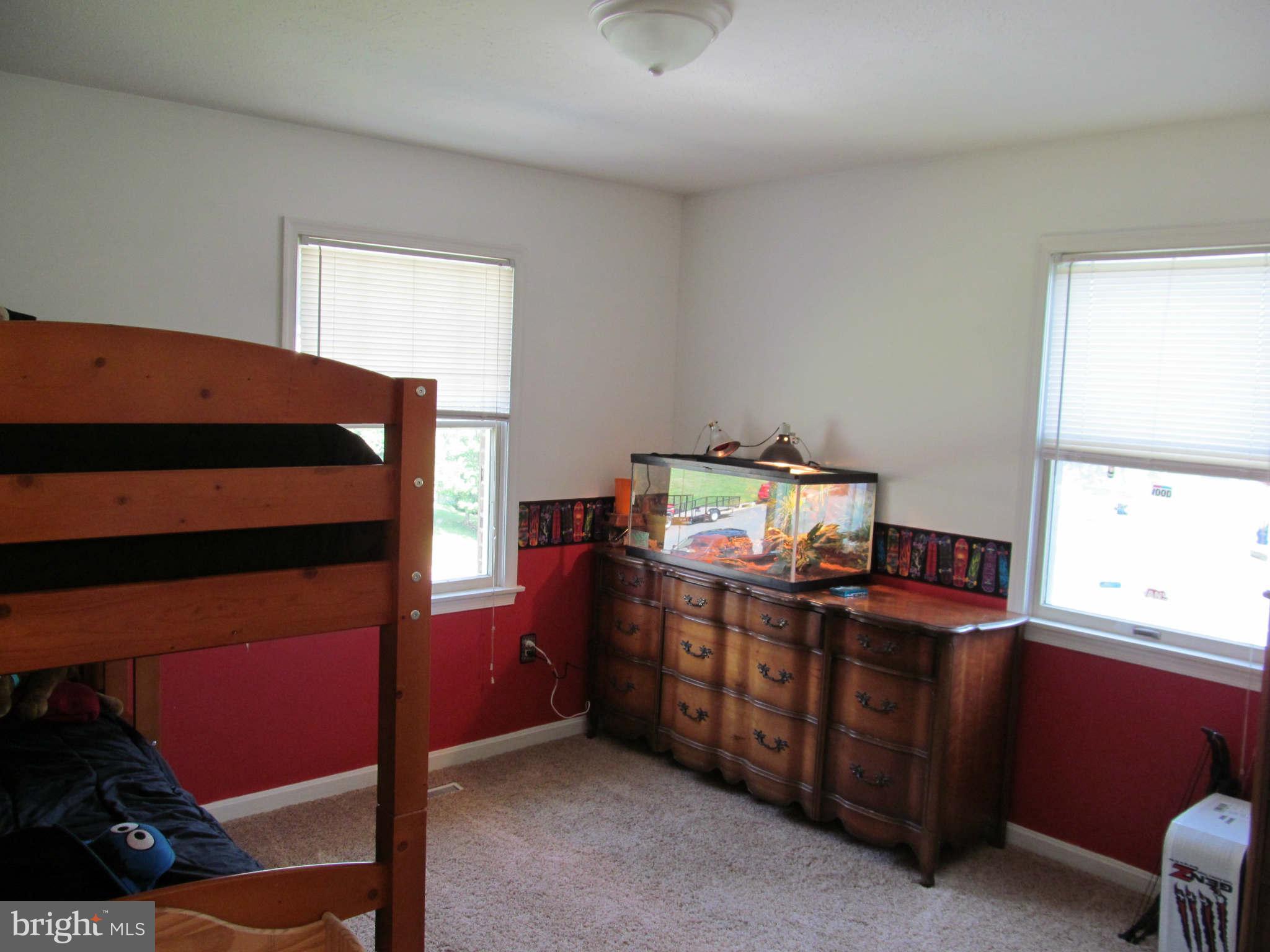322 Henrico Road Front Royal, VA 22630 - Photo 16 of 20 Bedroom