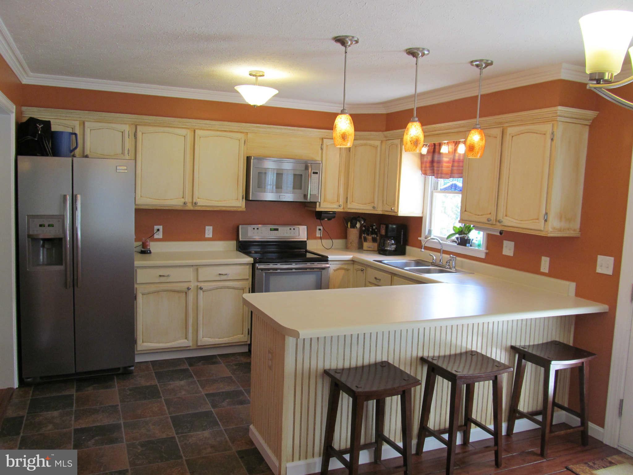 322 Henrico Road Front Royal, VA 22630 - Photo 9 of 20 Kitchen