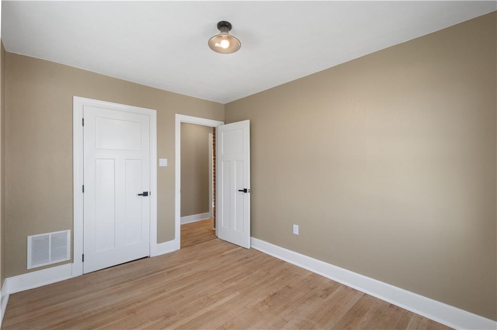 103 Ridgewood Avenue Pittsburgh, PA 15229 - Photo 23 of 38 Gallery Image 23