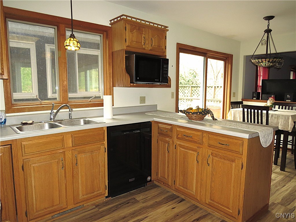 201 Rowe Road Mexico, NY 13114 - Photo 7 of 50