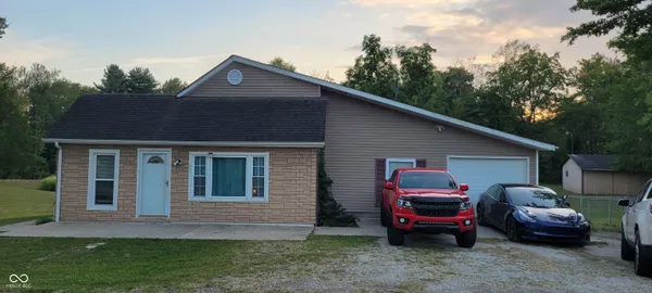 $159,900 | 1905 West Brownstown Road, North Vernon, IN 47265