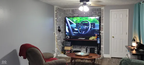 $159,900 | 1905 West Brownstown Road, North Vernon, IN 47265