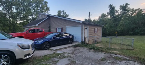 $159,900 | 1905 West Brownstown Road, North Vernon, IN 47265