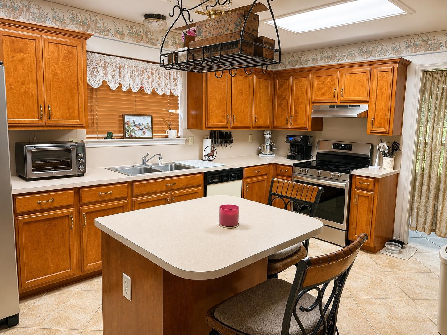 7565 Silver Star Road Sour Lake, TX 77659 - Photo 7 of 28 Gallery Image 7