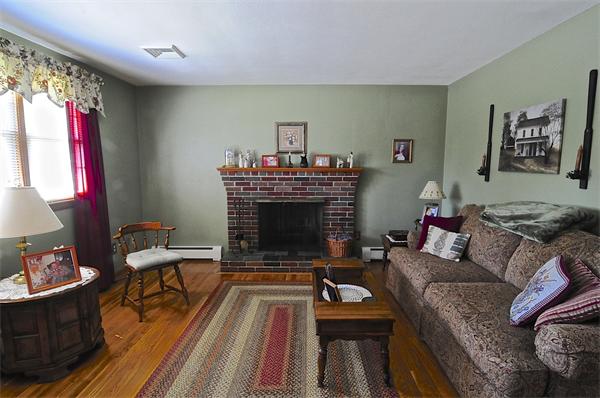 50 Indiana Street Worcester, MA 01604 - Photo 8 of 19 Gallery Image 8