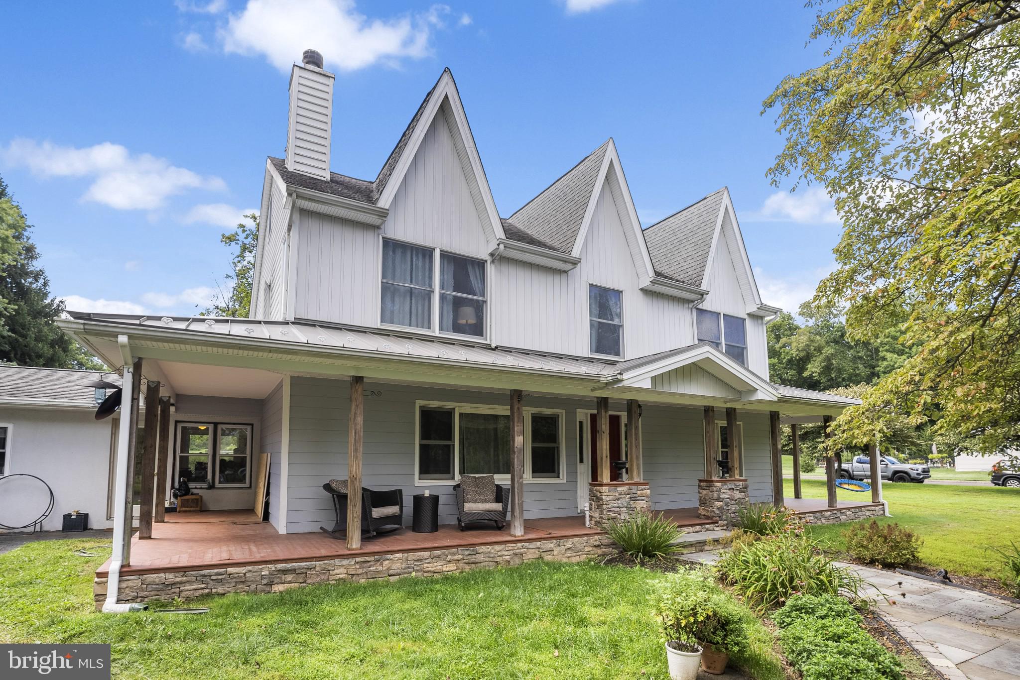 3884 Street Road Doylestown, PA 18902 - Photo 2 of 32 Gallery Image 2