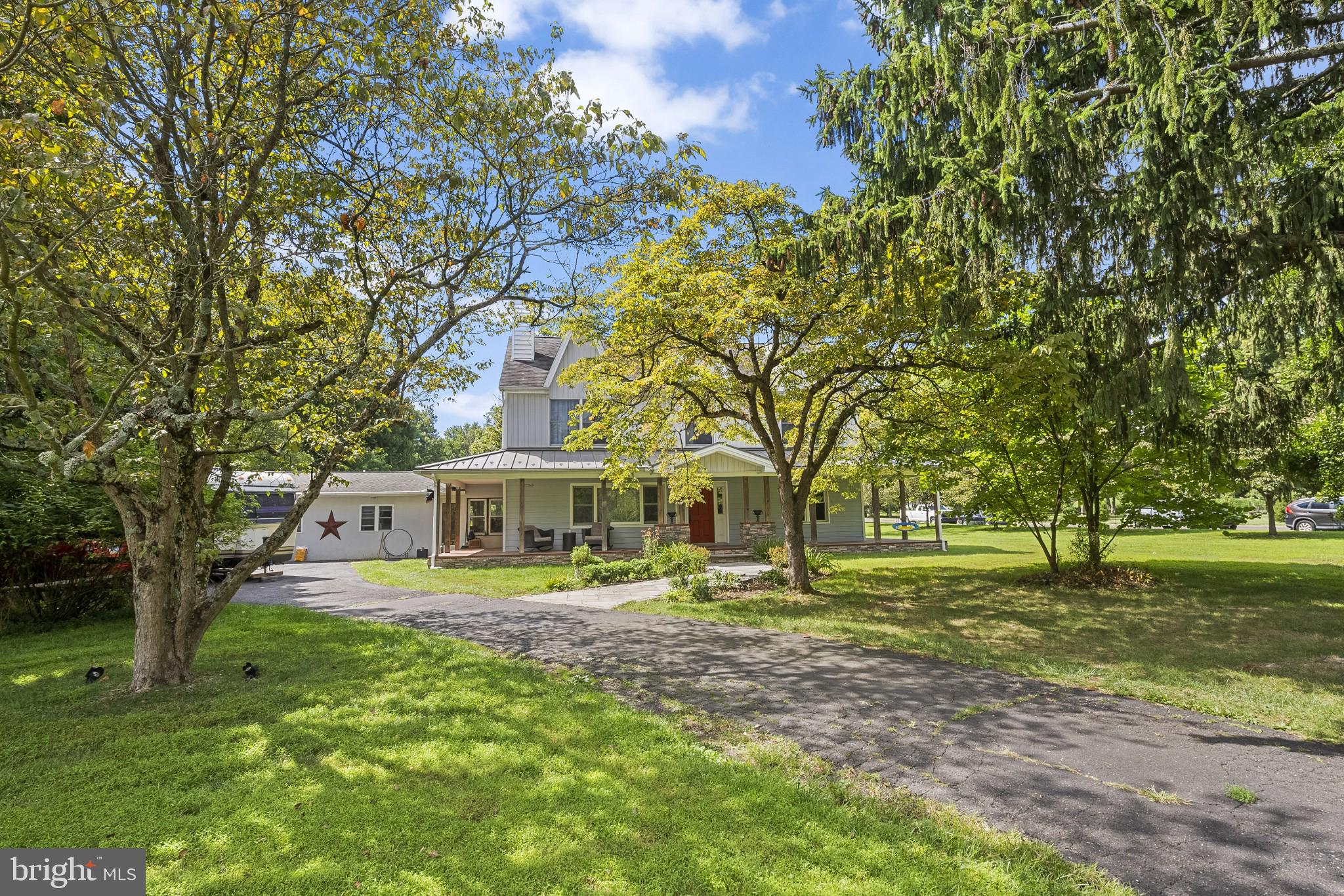 3884 Street Road Doylestown, PA 18902 - Photo 3 of 32 Gallery Image 3