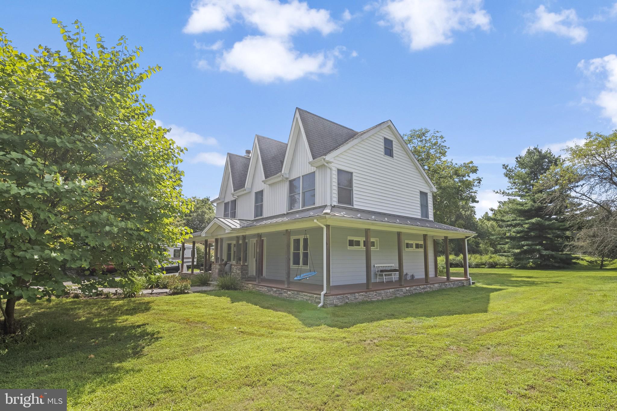 3884 Street Road Doylestown, PA 18902 - Photo 5 of 32 Gallery Image 5