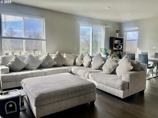 $620,000 | 2031 South Jasper Drive, Cornelius, OR 97113