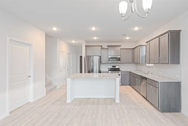 $2,900 | 204 Greenway Drive, Georgetown, TX 78628