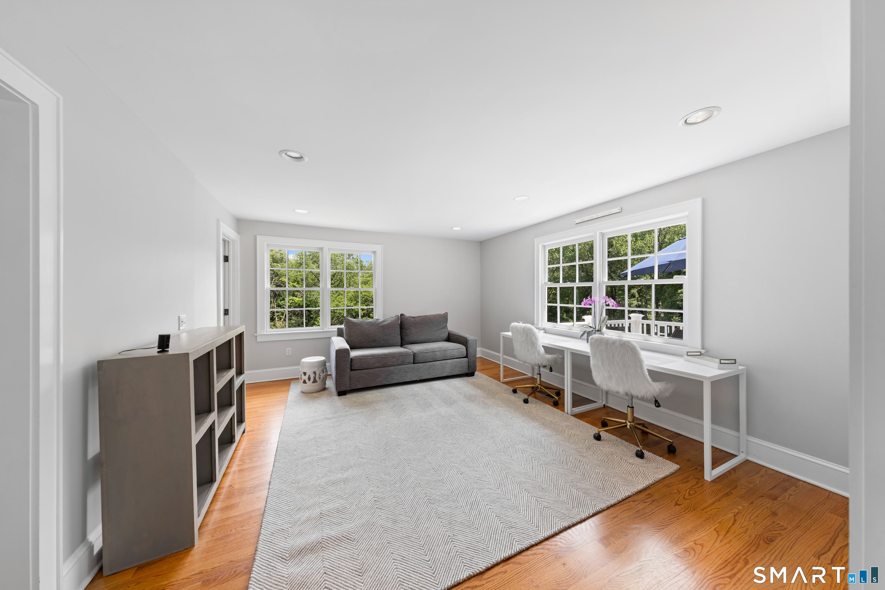 2444 Bronson Road Fairfield, CT 06824 - Photo 13 of 35
