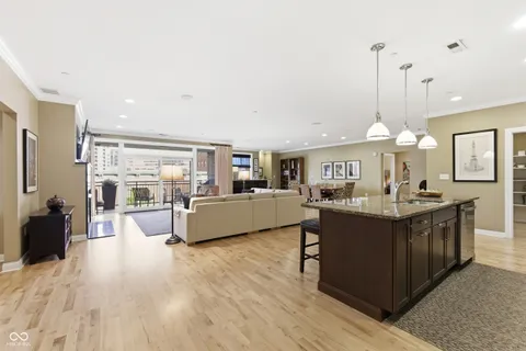 $965,000 | 333 Massachusetts Avenue, Unit 303, Indianapolis, IN 46204