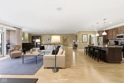 $965,000 | 333 Massachusetts Avenue, Unit 303, Indianapolis, IN 46204