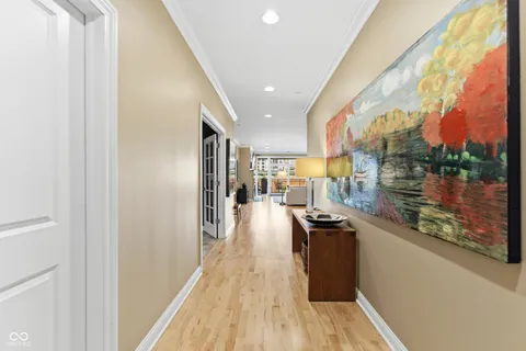 $965,000 | 333 Massachusetts Avenue, Unit 303, Indianapolis, IN 46204