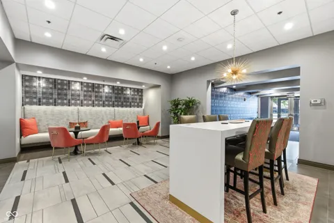 $965,000 | 333 Massachusetts Avenue, Unit 303, Indianapolis, IN 46204