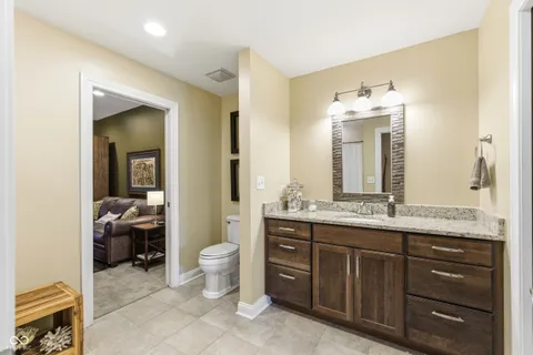 $965,000 | 333 Massachusetts Avenue, Unit 303, Indianapolis, IN 46204