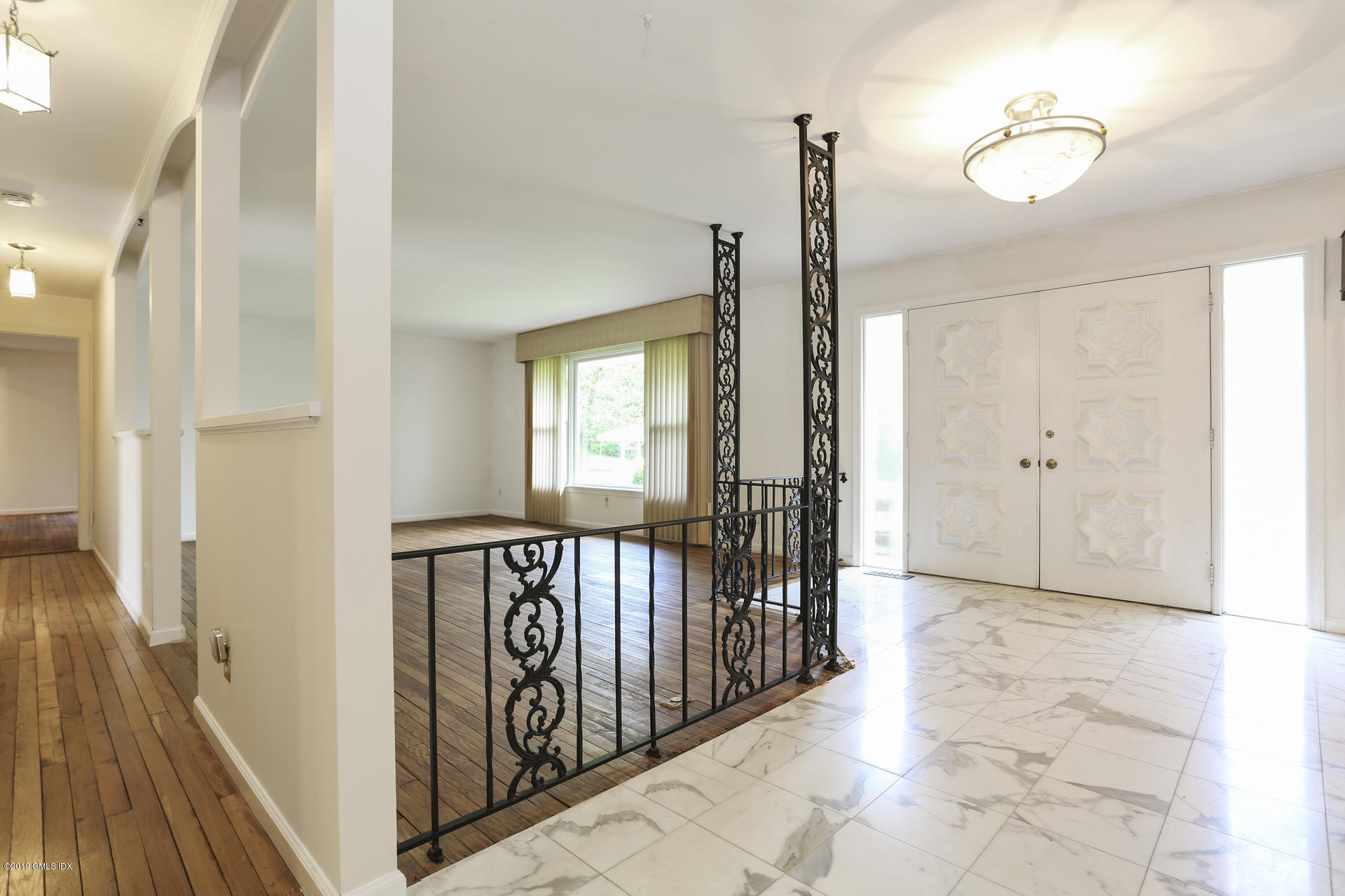 71 Angus Road North, Unit NORTH Greenwich, CT 06831 - Photo 3 of 29 IMG_0393