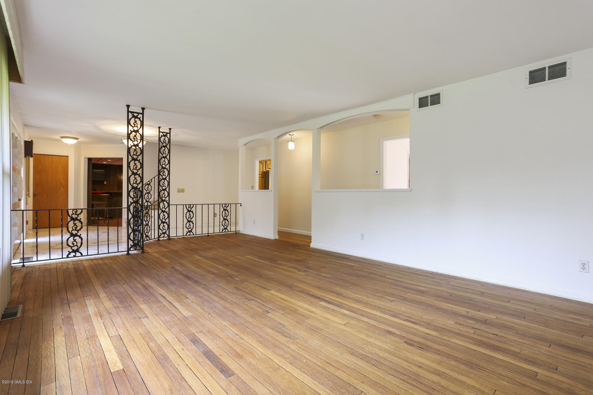 71 Angus Road North, Unit NORTH Greenwich, CT 06831 - Photo 6 of 29 IMG_0395