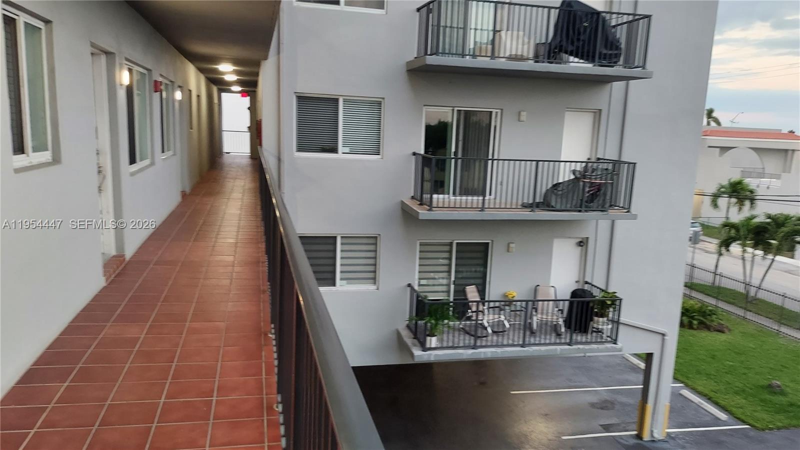 900 Southwest 84th Avenue, Unit 301E Miami, FL 33144 - Photo 9 of 14