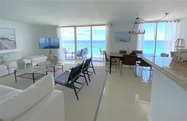 $4,100 | 2030 South Ocean Drive, Unit 821, Hallandale Beach, FL 33009