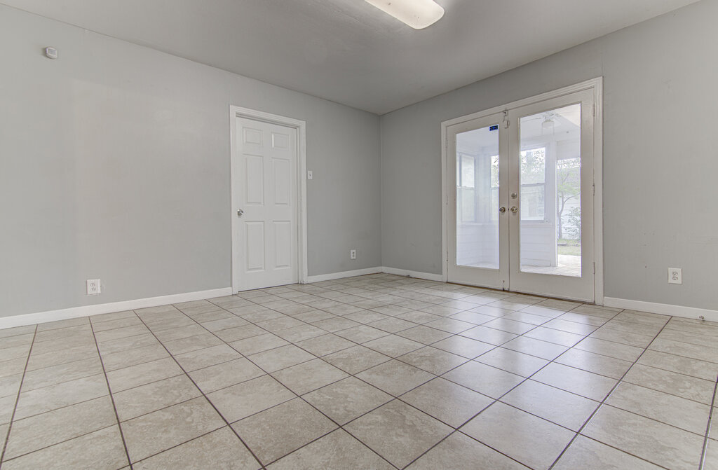 2709 Rae Dell Avenue Austin, TX 78704 - Photo 7 of 27