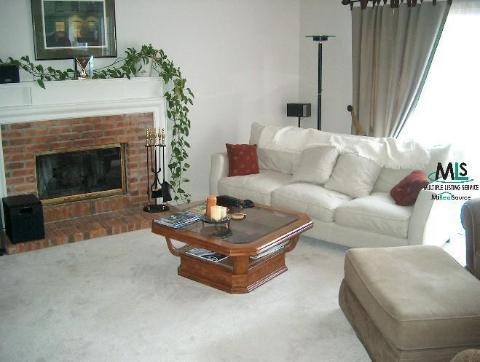 1158 Sandy Rochester, MI 48306 - Photo 5 of 9 798306-4.JPG