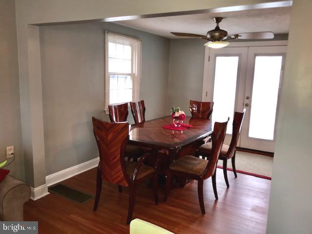 503 Ridley Circle Morton, PA 19070 - Photo 6 of 31 Dining Room
