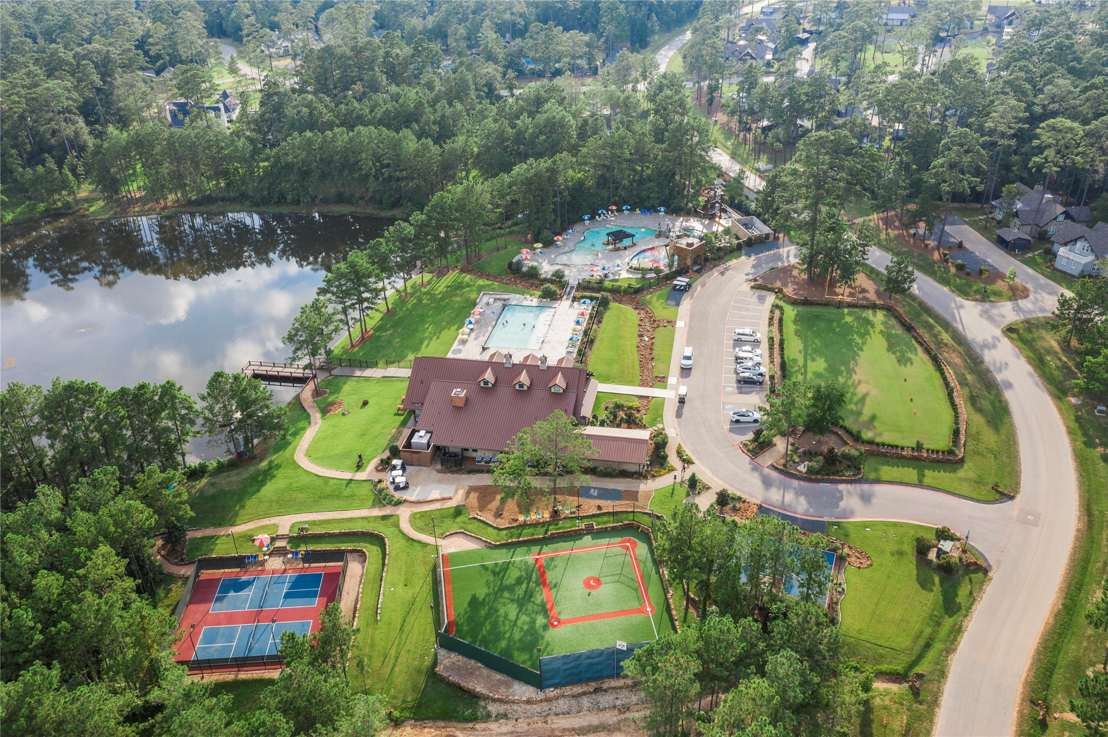 9 Lily Bean Houston, TX 77065 - Photo 10 of 32