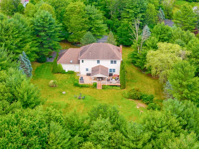 $530,000 | 90 Halina Way, Kunkletown, PA 18058